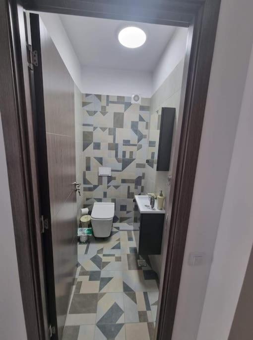 Lovely 1 Bedroom Livingroom Apartment Sector 1 Bucuresti Voluntari Eksteriør billede